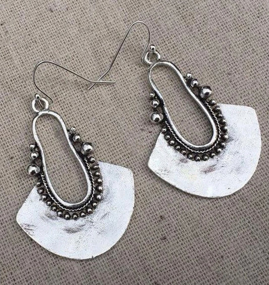 *New* Leslie Dangling Fan Earrings (Silver)