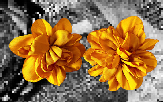 Goldie Beret Floral Earrings